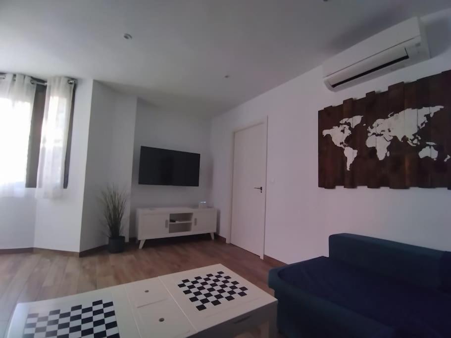 Bonito Piso Recien Reformado Con Zona De Parking Appartement Almuñécar Buitenkant foto
