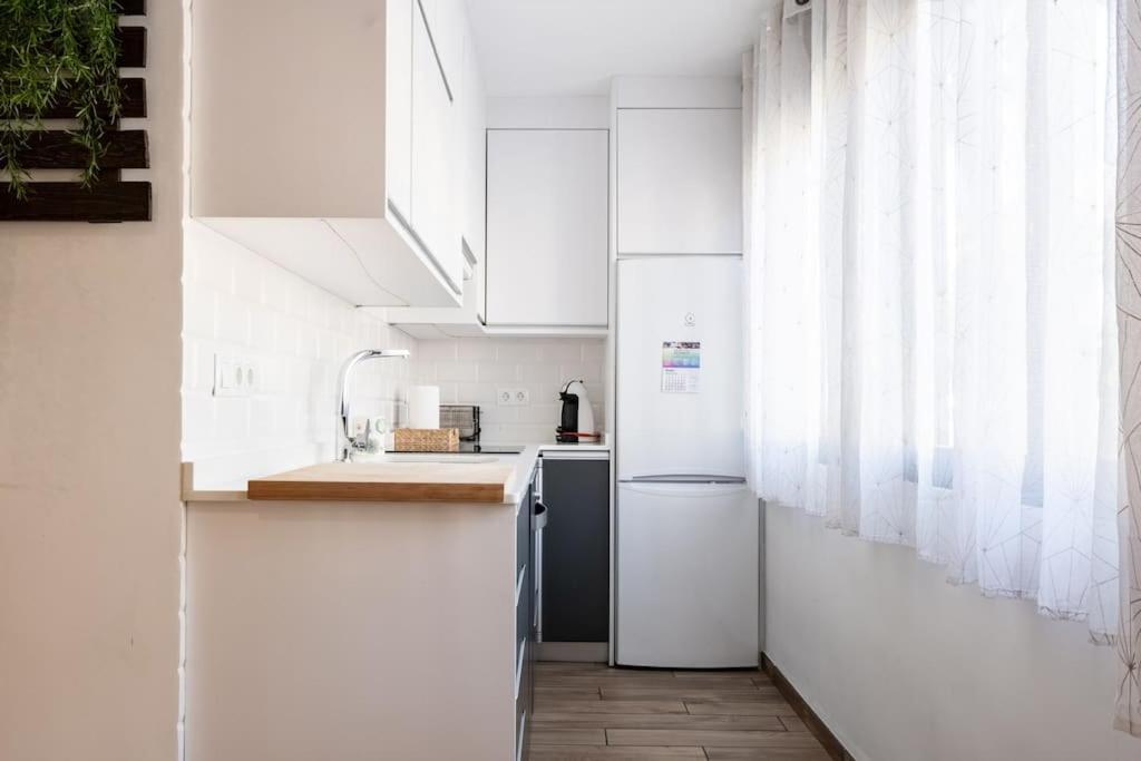 Bonito Piso Recien Reformado Con Zona De Parking Appartement Almuñécar Buitenkant foto